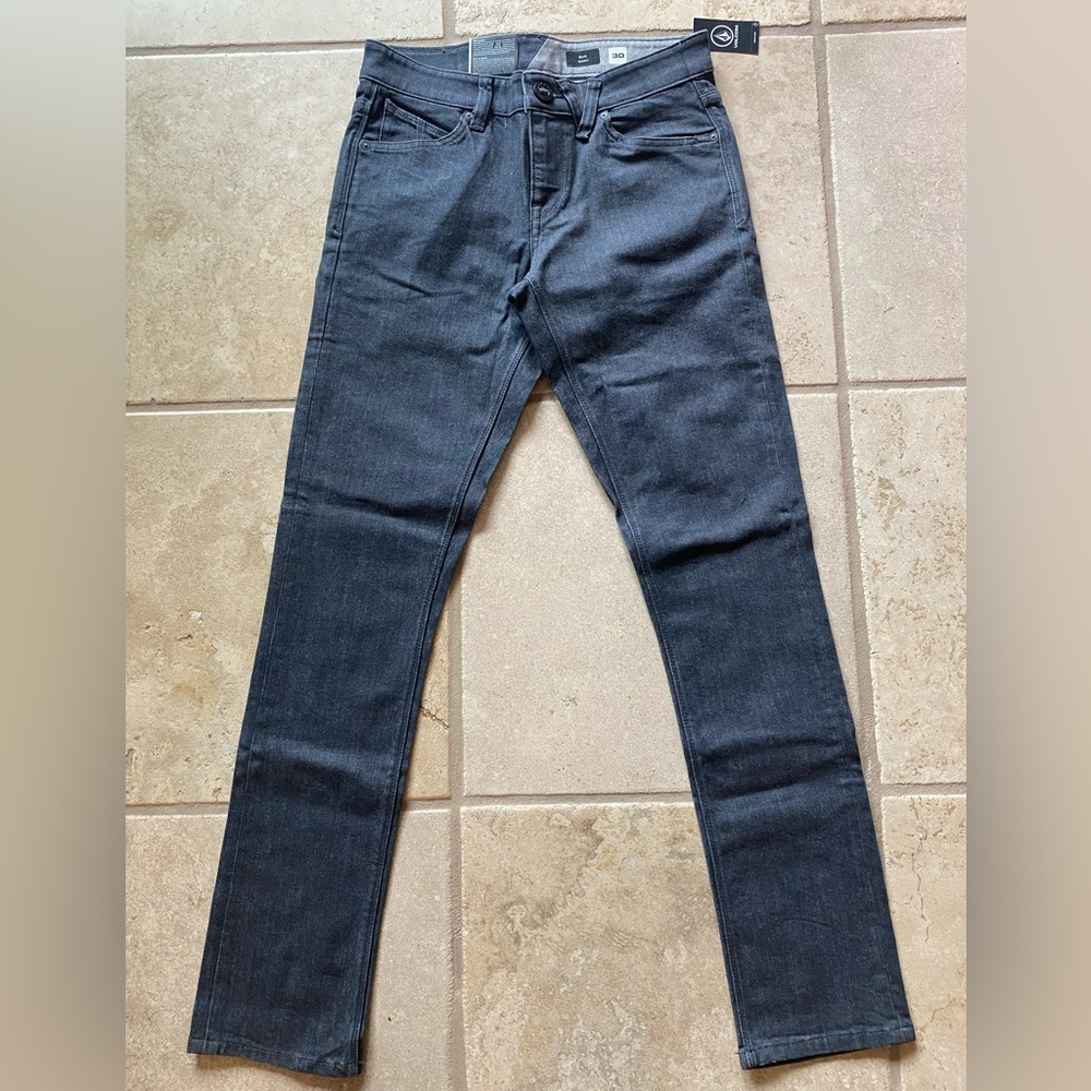 Volcom Jeans - Picture 2 of 4